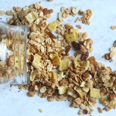 گرانولا ساده