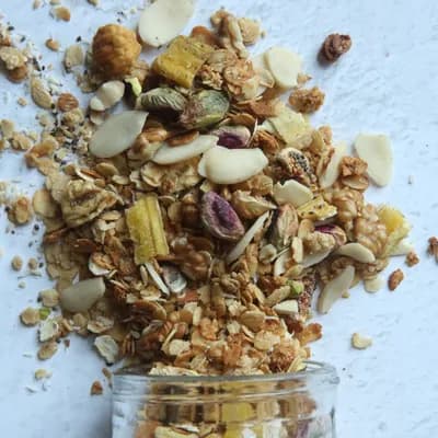 گرانولا آجیلی